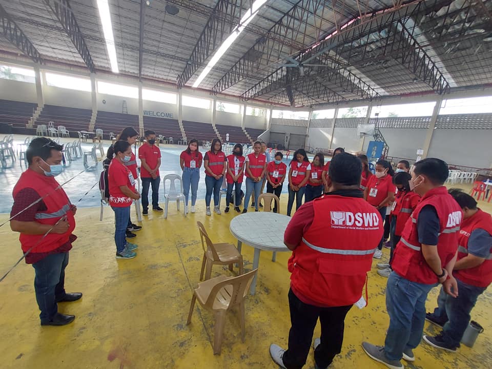 DSWD Field Office 7 deployed its management committee members